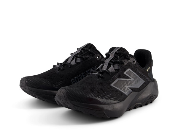 New Balance Damen Trailschuh Nitral v6 black